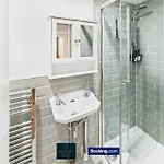 Appartement Spacious 3 Bedroom Short Lets & Serviced Perfect For Family, Contractors Near Shops & Centre Leeds (West Yorkshire)